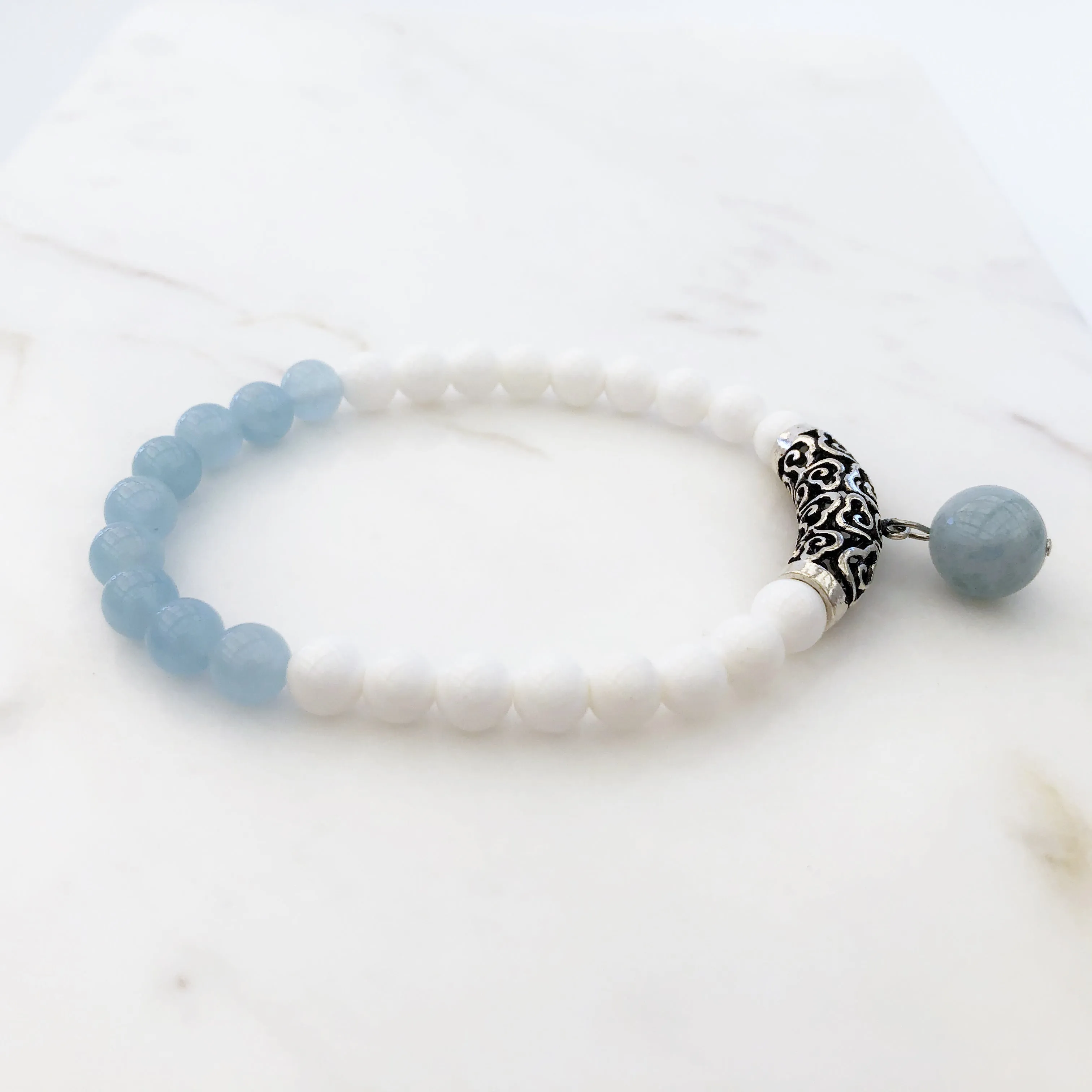 Auspicious Beaded Tridacna and Aquamarine Bracelet