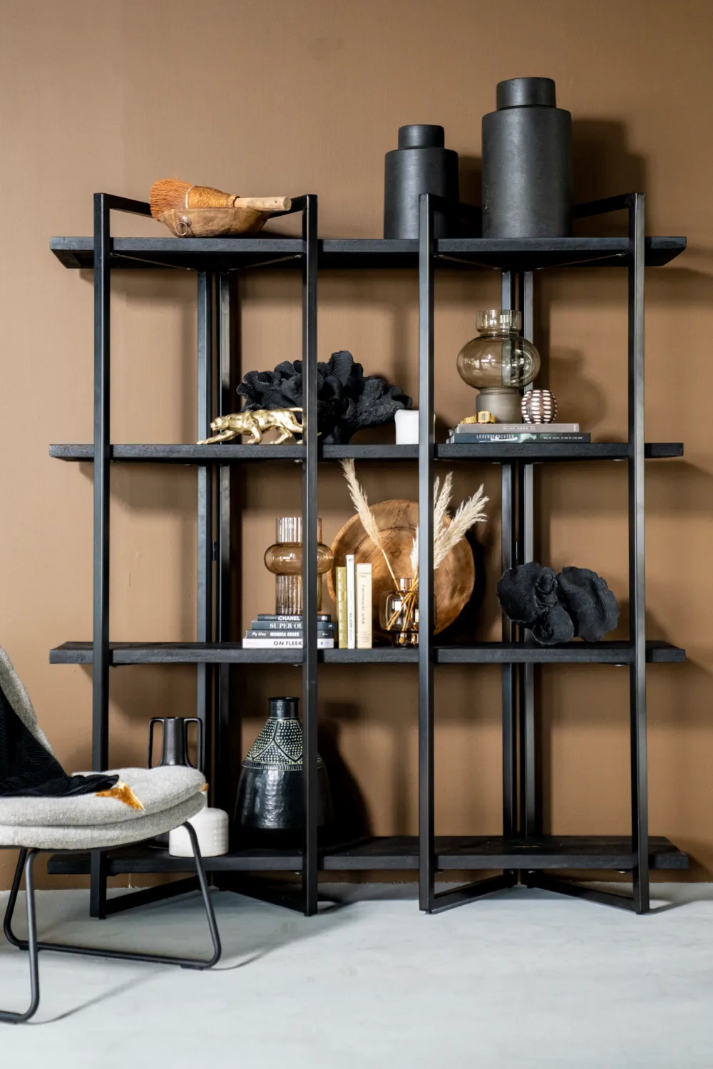 Black Wood 4-Shelf Bookcase | Eleonora Eddy High