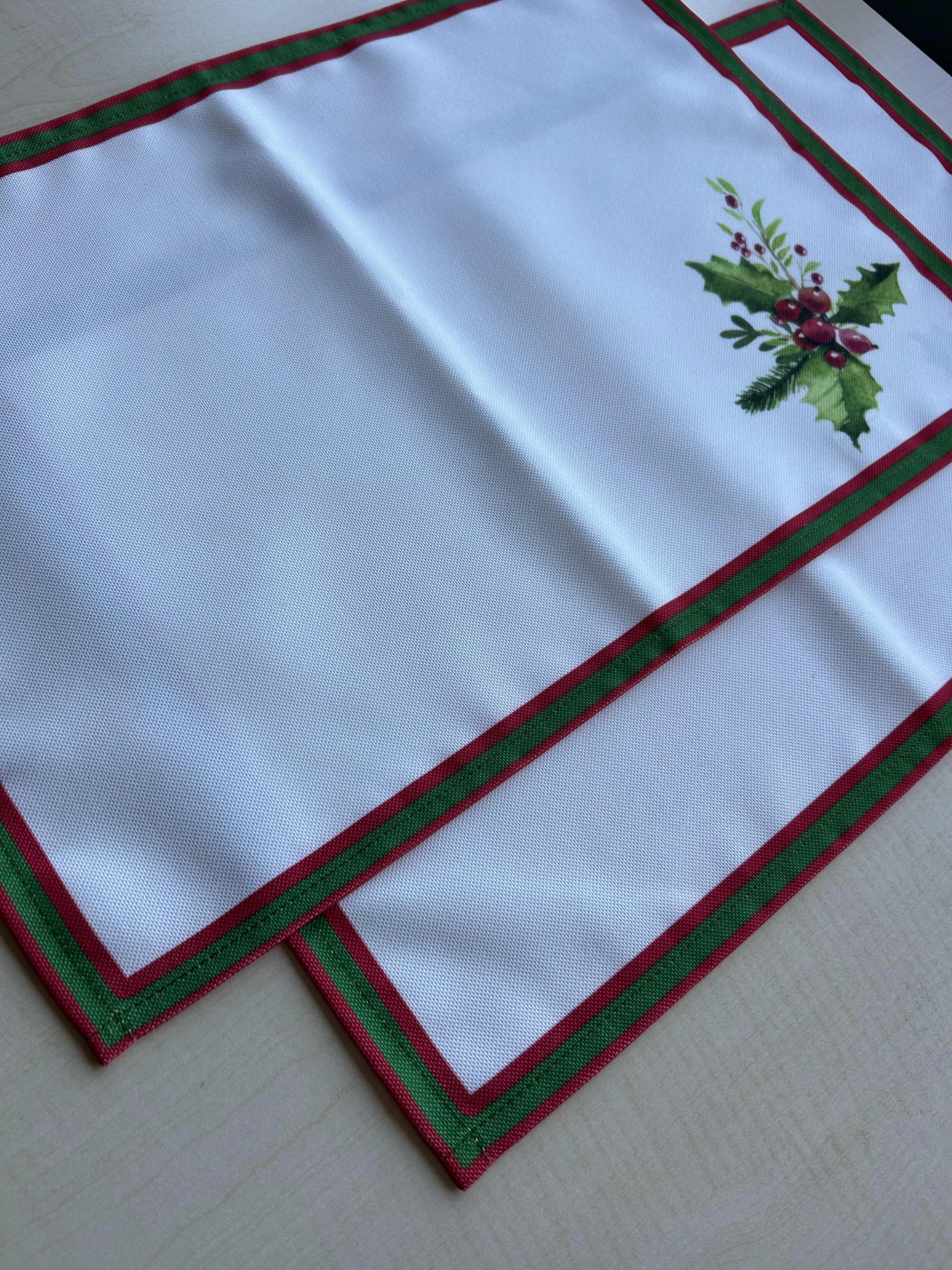 Holly Berry and Greenery Pattern Placemats - Nature Inspired Decorating