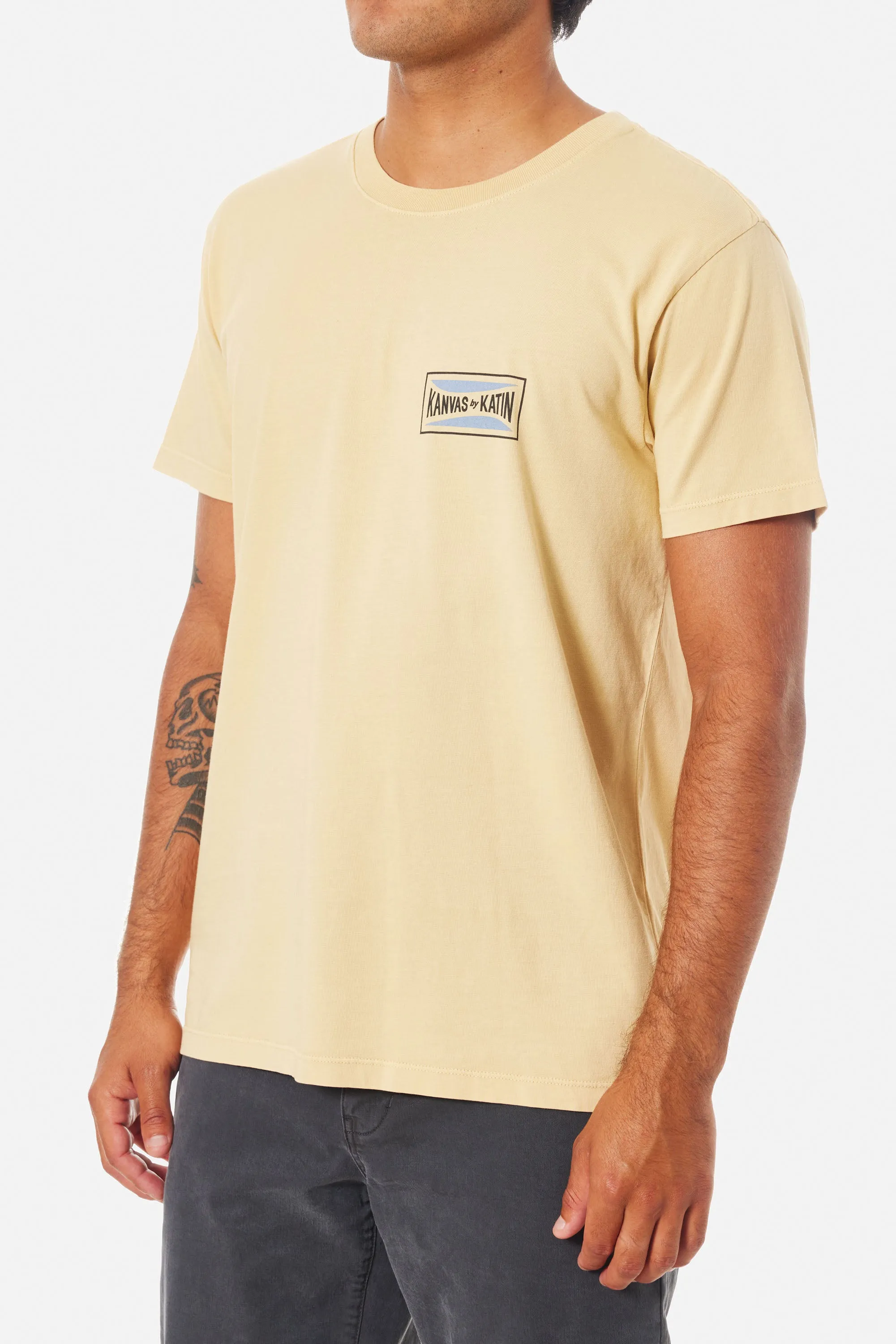 SCRUBBER TEE