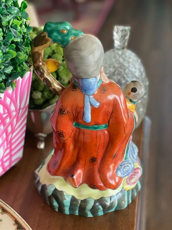 Vintage Chinoiserie figurine