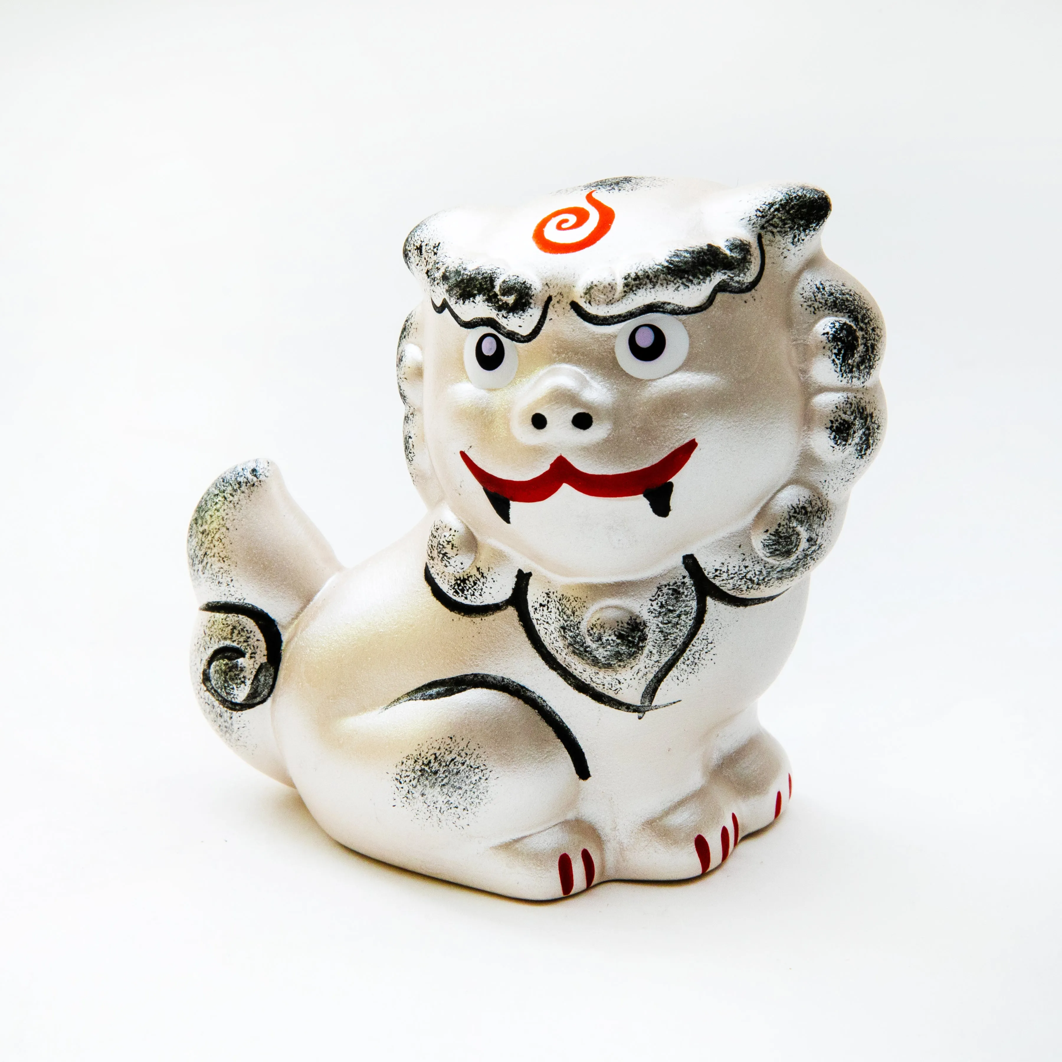 Yakushigama Ceramic Shisa Lion Pair - Elegantly Crafted Okinawan Guardian Statues